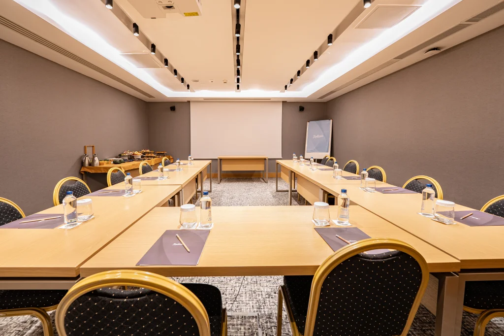 Radisson Hotel İstanbul Harbiye