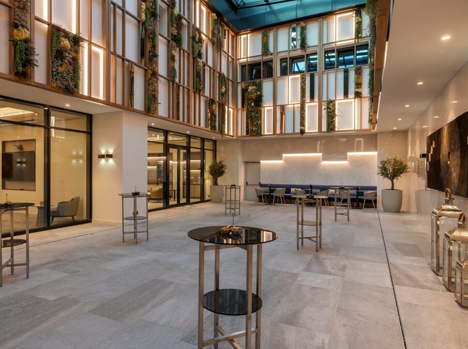 Banquet Courtyard - Oda Görseli