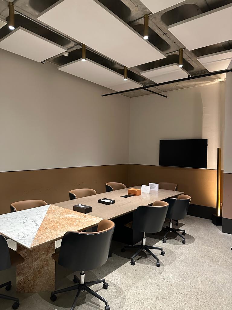 Meeting Room - Room Image