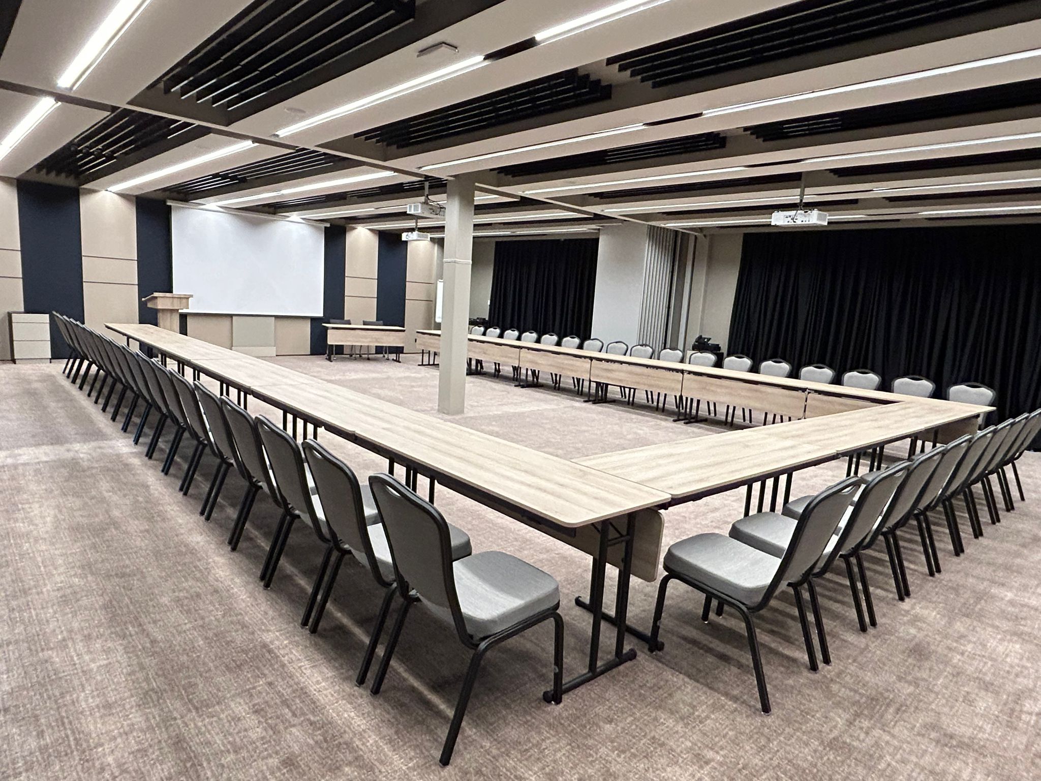 Crowne Plaza Istanbul Tuzla Viaport Marina Hotel