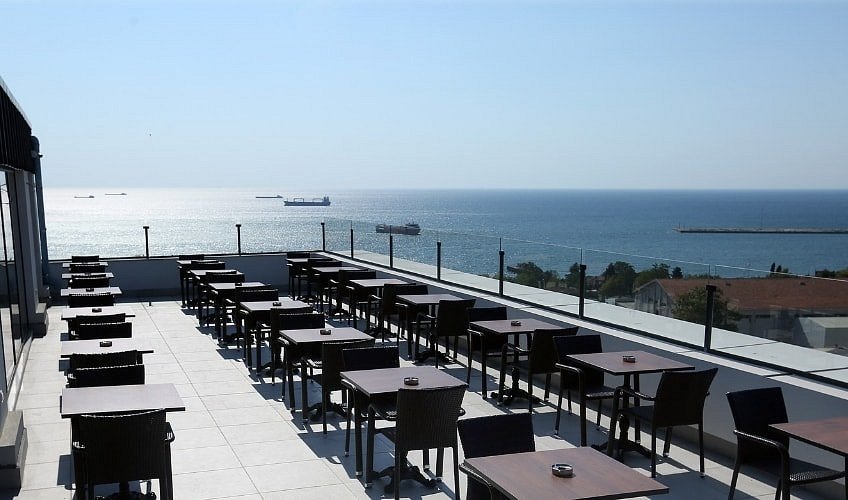Des'Otel