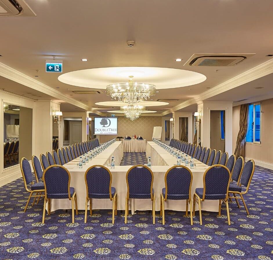 DoubleTree by Hilton İzmir Alsancak