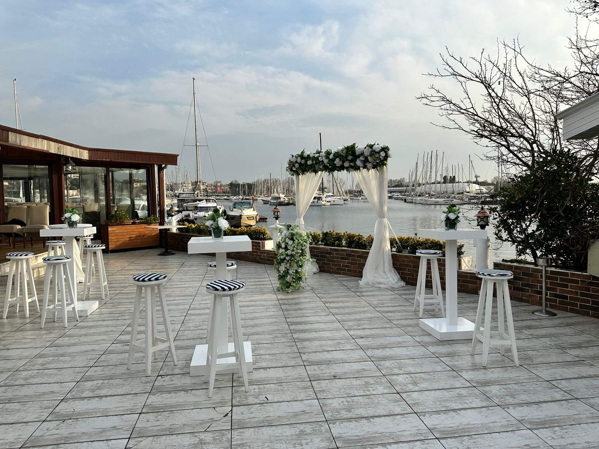 Kalamis Paysage Restaurant