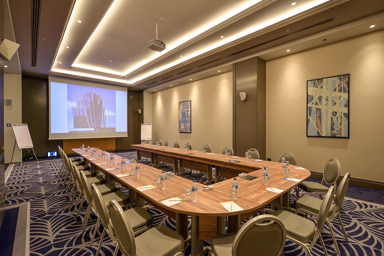 Kınalıada Toplantı Salonu - Oda Görseli