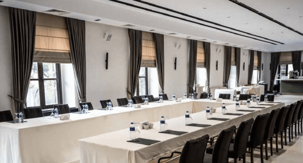 Taş Bina - Lillium Salonu