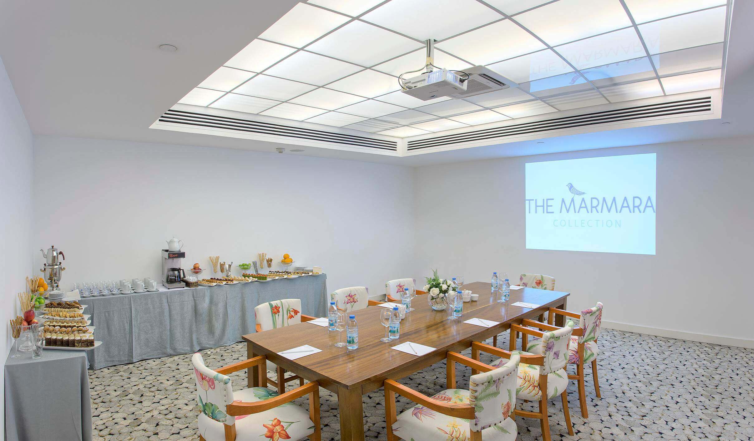 Meeting Room 5 - Room Image