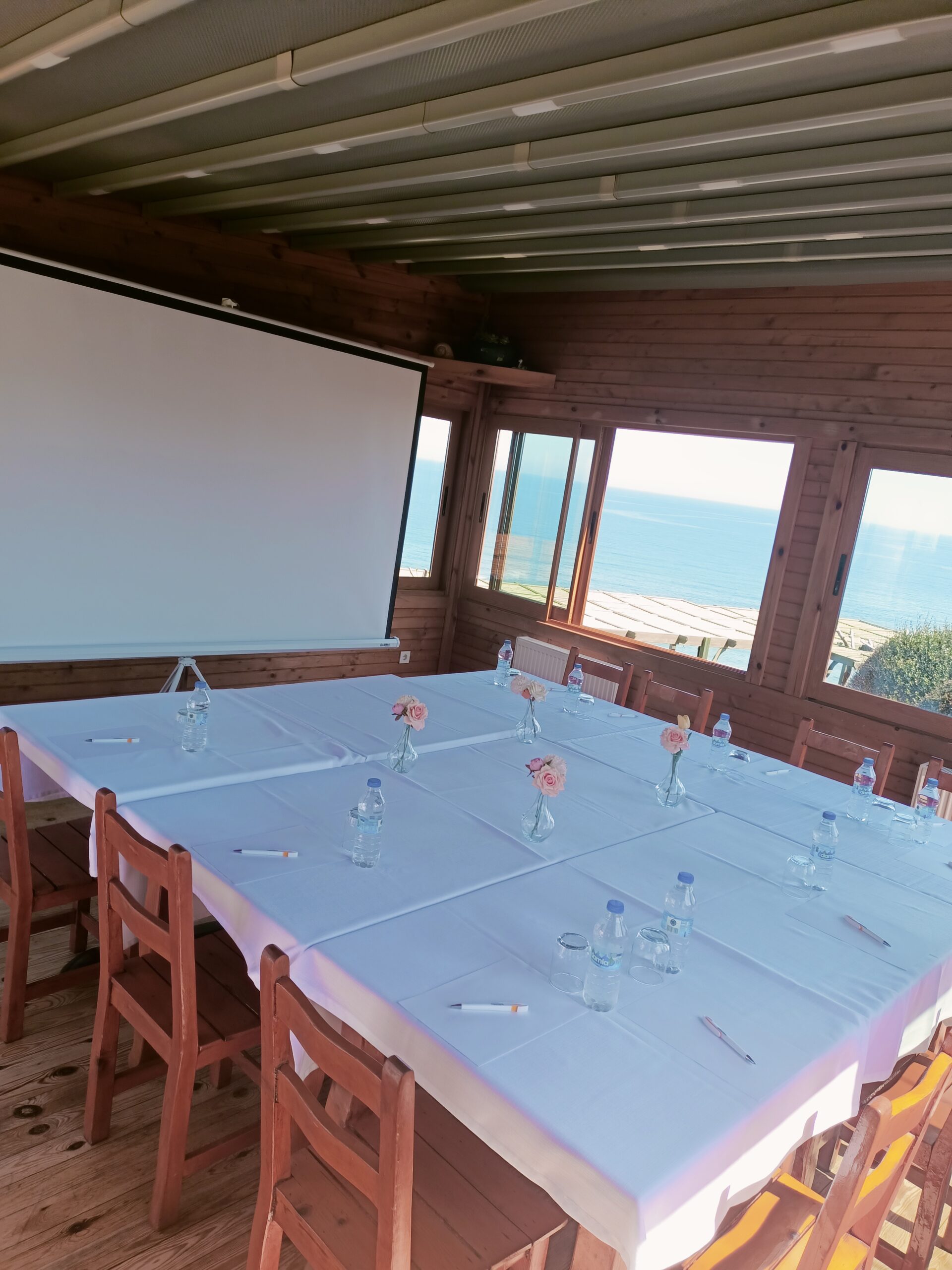 Rokethane Restoran Kafe