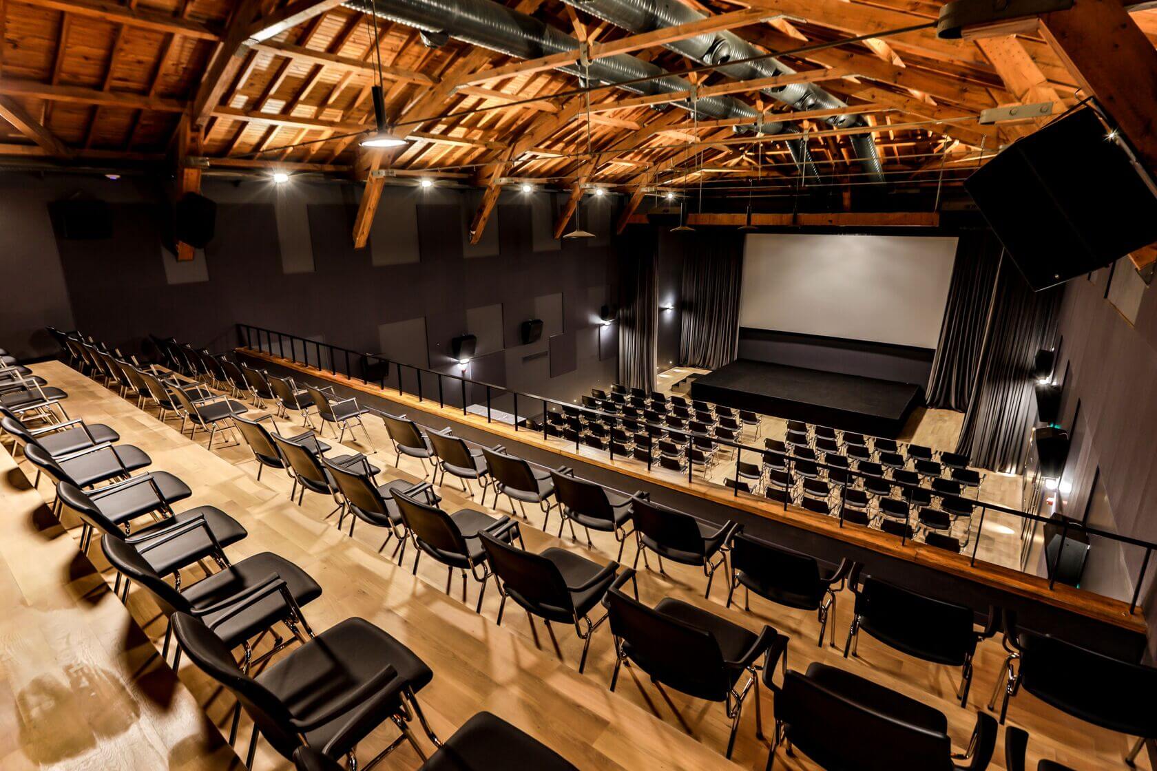 Sinema Feriye - Oda Görseli