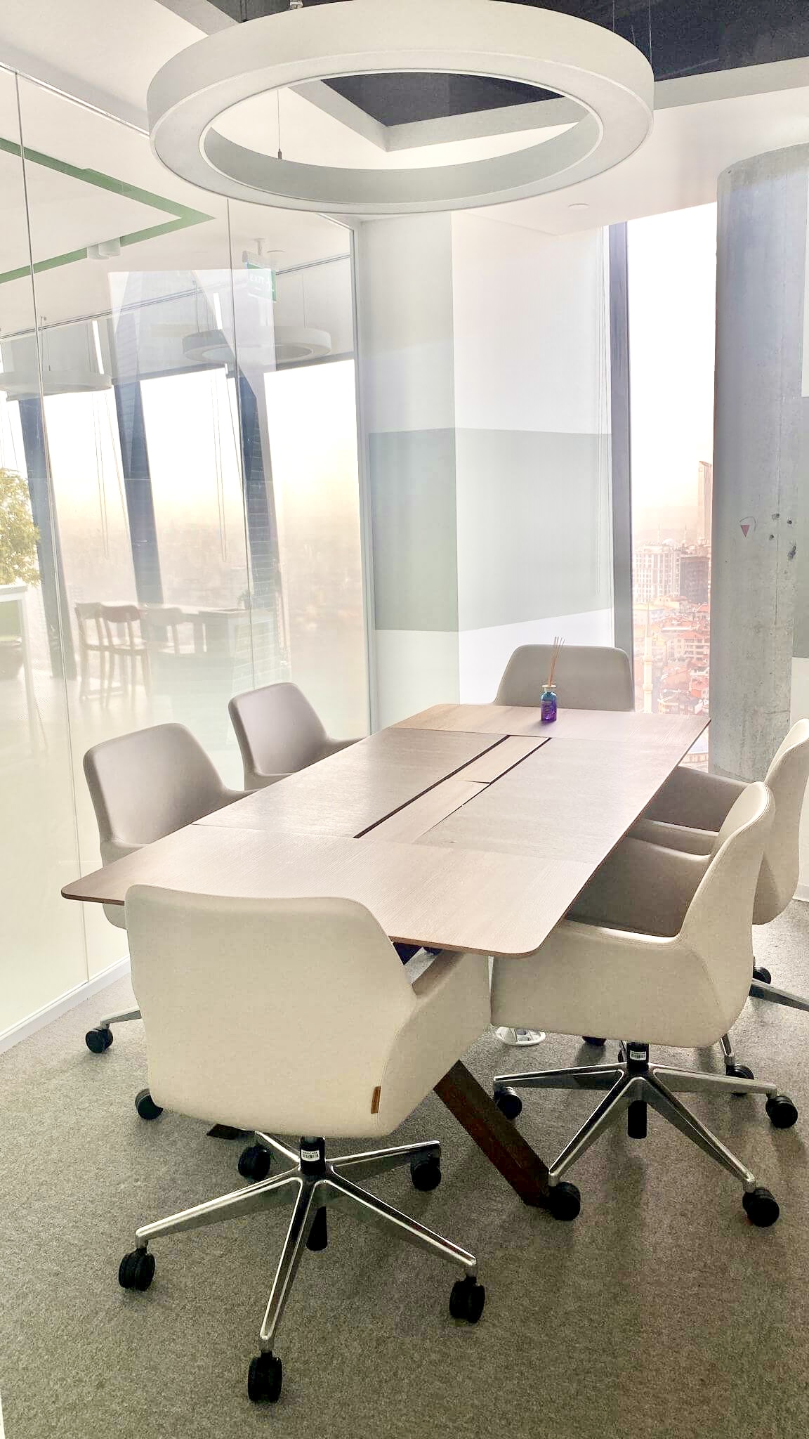 Smart Office Levent Nida Kule