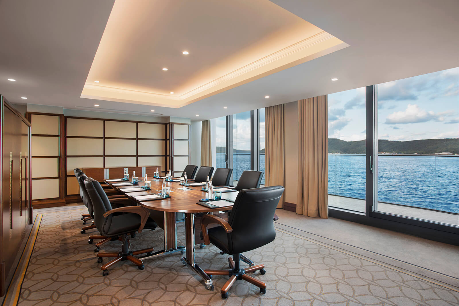 Emirgan Meeting Room - Room Image