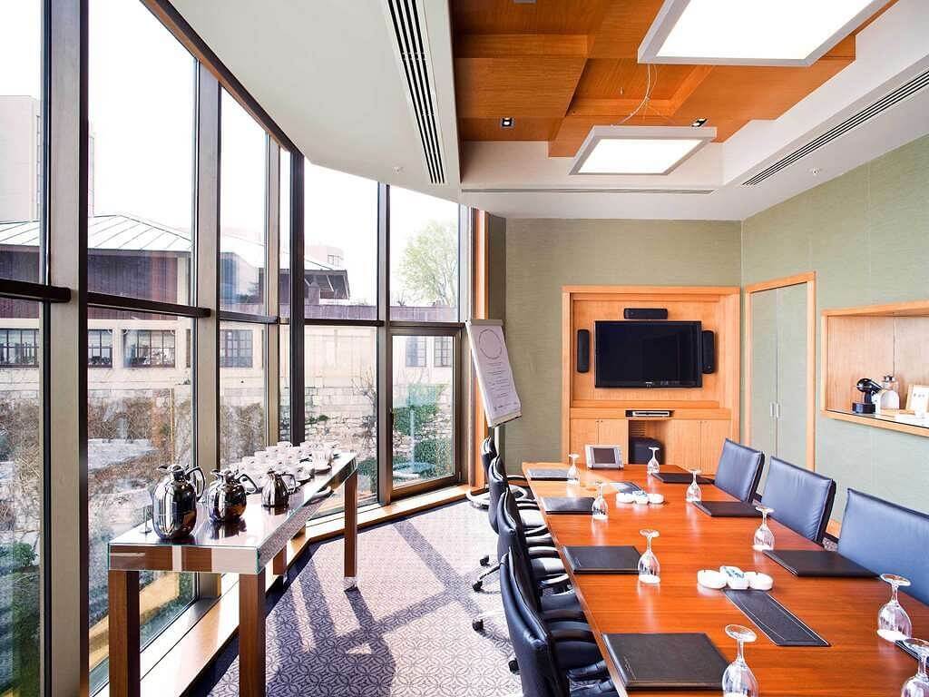 Tulip - Oda Görseli