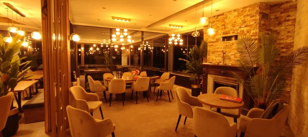 Ween Plus Cafe & Restaurant