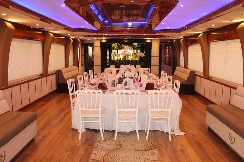Ada Bosphorus 18