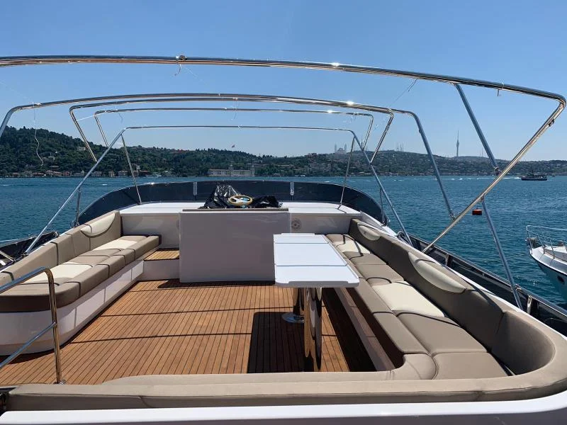 Ada Bosphorus 25