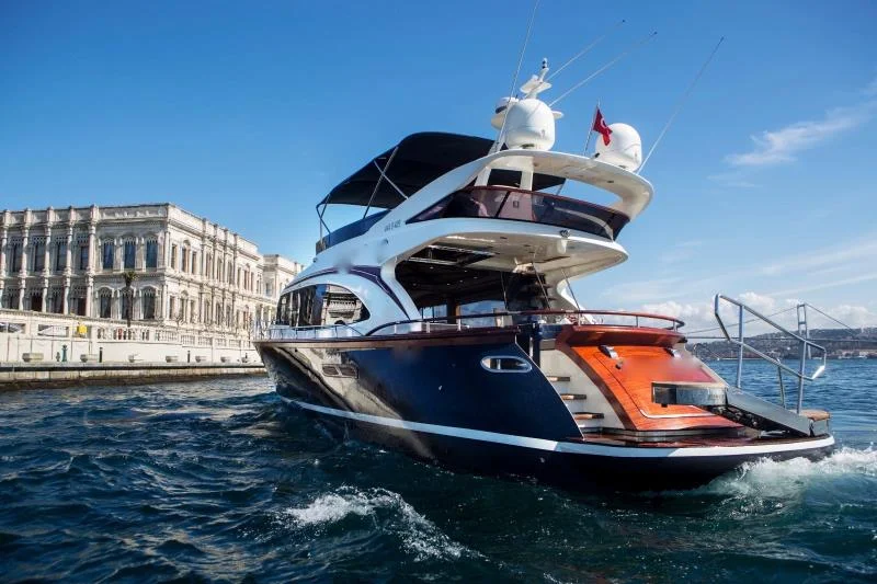 Ada Bosphorus 19
