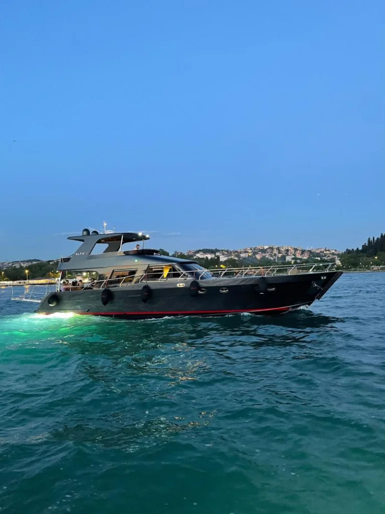 Ada Bosphorus 15