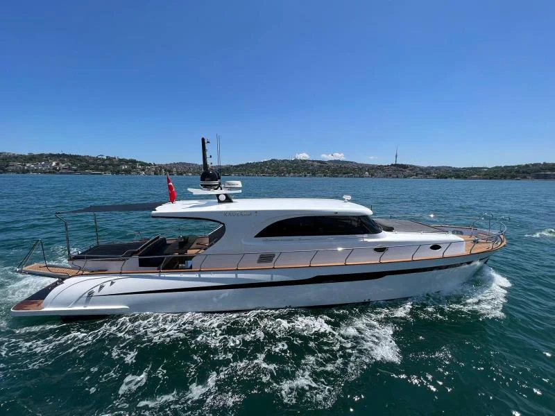 Ada Bosphorus 23