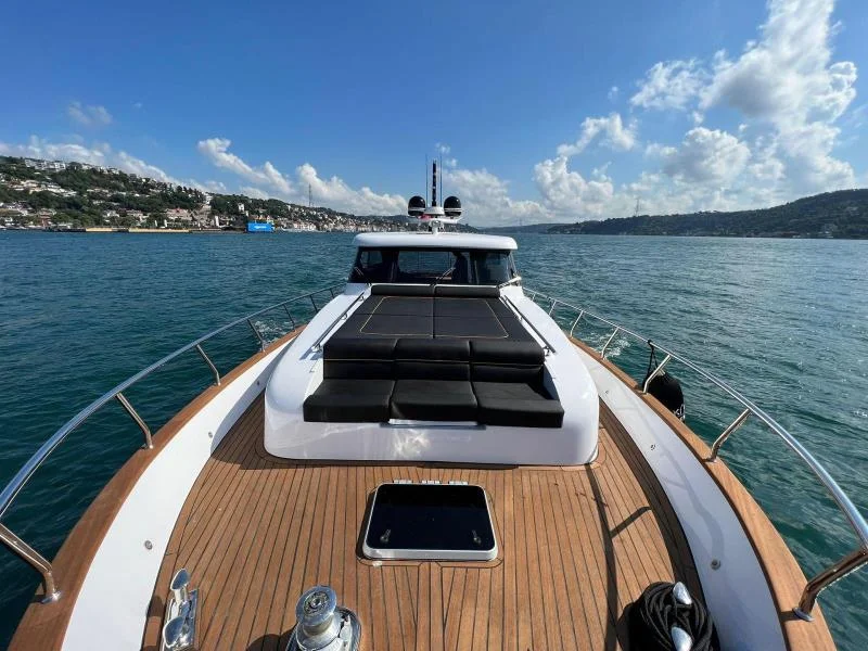 Ada Bosphorus 23