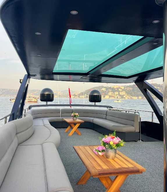 Ada Bosphorus 16