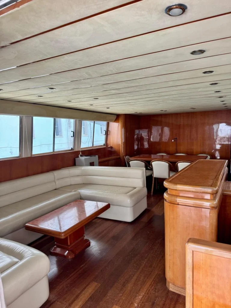 Ada Bosphorus 33