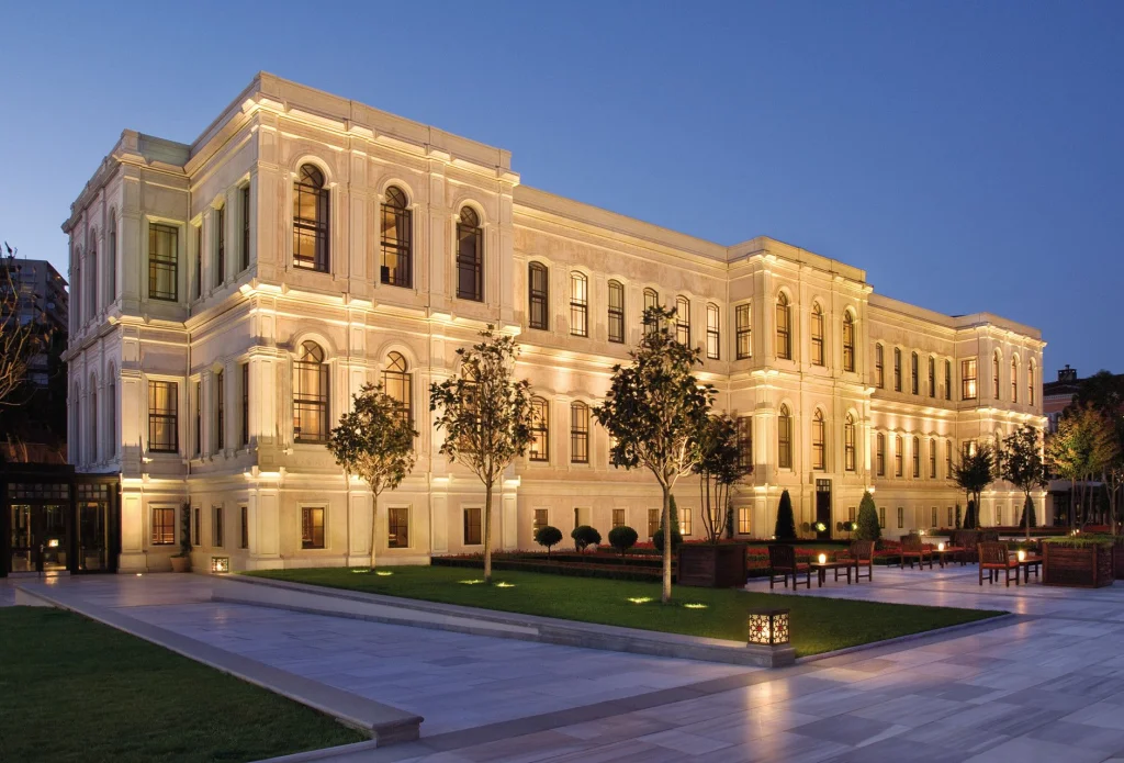 Four Seasons Hotel İstanbul Bosphorus