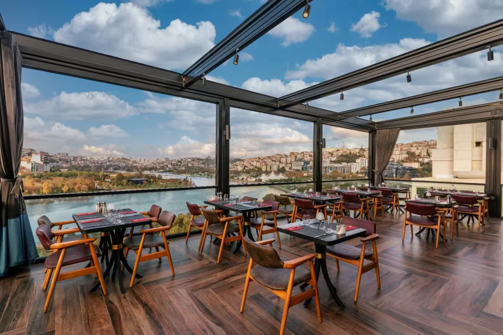 Ramada by Wyndham İstanbul Golden Horn