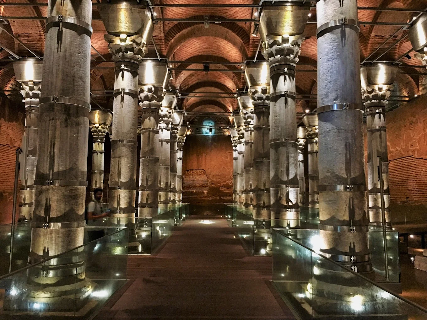 Gece Gece Bizans'ın İstanbul'u Sarnıçlar Gezisi