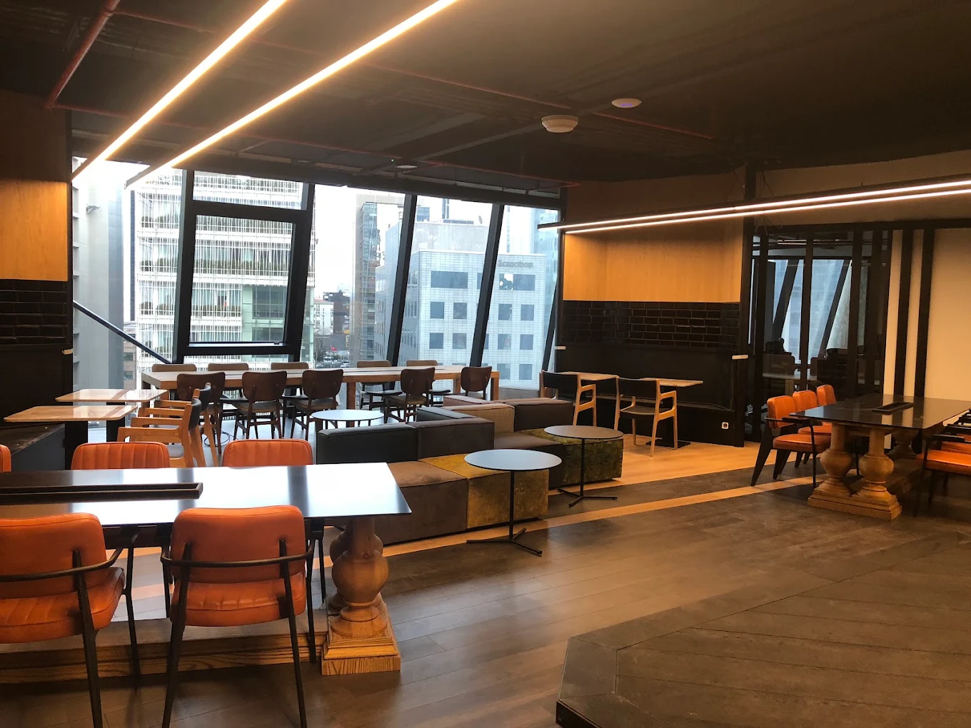 Plaza Cubes Nidakule Levent